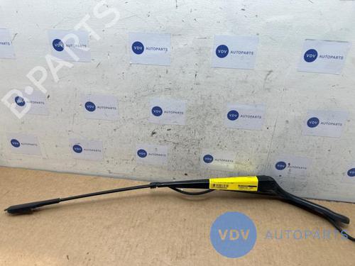 Used Front windshield wiper arm MERCEDES-BENZ SPRINTER 3,5-t Platform/Chassis (B906) 310 CDI (906.131, 906.133, 906.135, 906.231, 906.233,... (95 hp) 25967146
