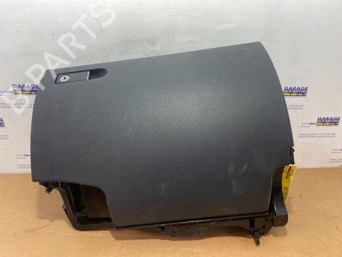 glove-box-mercedes-benz-c-class-w204-2007-2008-2009-2010-2011-2012-2013-2014-2015-38848483 main image