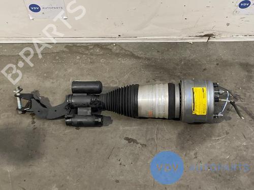 Used Right front shock absorber MERCEDES-BENZ E-CLASS T-Model (S213) AMG E 63 S 4-matic+ (213.289) (612 hp) 27354473