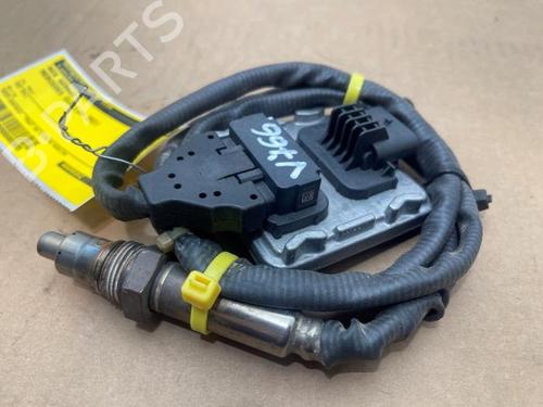 electronic-sensor-mercedes-benz-cla-c118-2019-38835127 main image