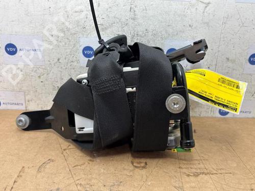 front-right-seatbelt-mercedes-benz-e-class-t-model-s212-2009-2010-2011-2012-2013-2014-2015-2016-38830974 main image