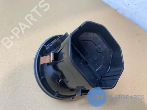 Air vent MERCEDES-BENZ C-CLASS (W205) C 200 4-matic (205.079) | BP25956261I21 