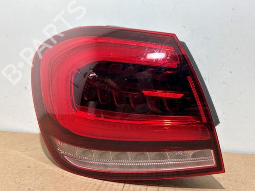 Piloto trasero izquierdo Piloto trasero izquierdo MERCEDES-BENZ A-CLASS (W177) A 200 (177.087) (163 hp) 39731770 39731770