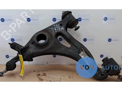 Querlenker links vorne für MERCEDES-BENZ C-CLASS (W202) C 200 CDI (202.134) (102 hp) 25961698