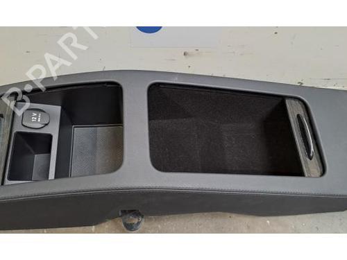 Middle console MERCEDES-BENZ CLS (C218) CLS 250 CDI / BlueTEC / d (218.303, 218.304) | BP38839791I22 - Image 3