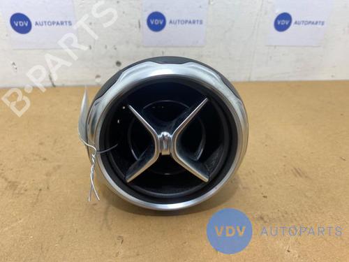 Used Air vent MERCEDES-BENZ GLA-CLASS (X156) GLA 200 (156.943) (156 hp) 25962220