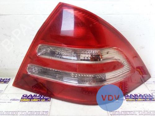 Used Right taillight MERCEDES-BENZ C-CLASS (W203) C 200 CDI (203.004) (116 hp) 25942296