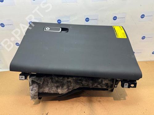 Used Glove box Glove box 38840811 38840811