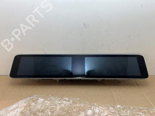 display-monitor-mercedes-benz-a-class-w177-2018-38826271 main image
