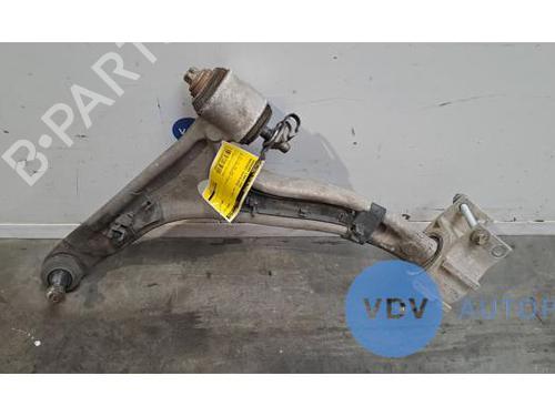Used Left front suspension arm MERCEDES-BENZ GLA-CLASS (X156) GLA 200 CDI / d (156.908) (136 hp) 25962402