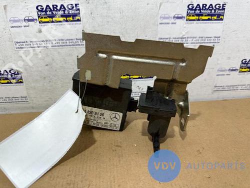 Elektronische module MERCEDES-BENZ E-CLASS (W211) E 220 CDI (211.006) (150 hp) 25950713