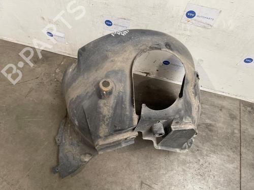 wheel-arch-mercedes-benz-vito-bus-w639-2003-38829982 main image