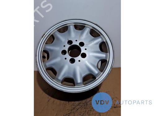 Used Rim MERCEDES-BENZ E-CLASS (W210) E 220 CDI (210.006) (143 hp) 29704185