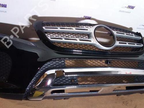 Used Front bumper Front bumper 38857050 38857050