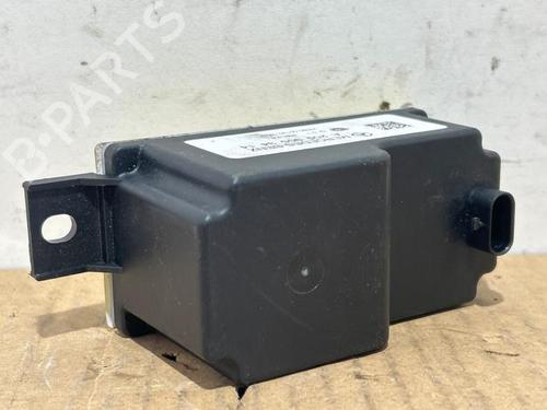 Used Electronic module Electronic module MERCEDES-BENZ SPRINTER 3,5-t Tourer Bus (B907) 319 CDI (907.733, 907.735) (190 hp) 39966249 39966249