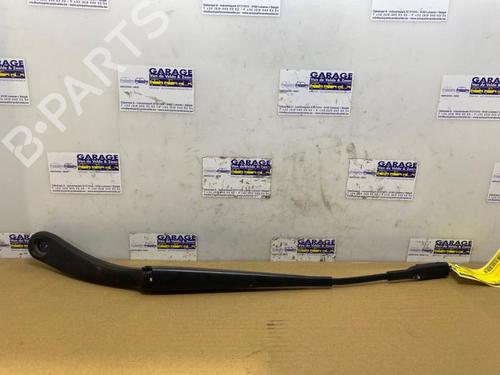 front-windshield-wiper-arm-mercedes-benz-cla-coupe-c117-2013-2014-2015-2016-2017-2018-2019-38843072 main image