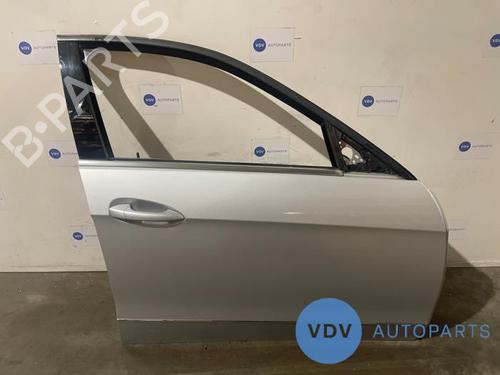 Used Right front door MERCEDES-BENZ E-CLASS (W212) E 200 CDI / BlueTEC (212.005, 212.006) (136 hp) 25967565
