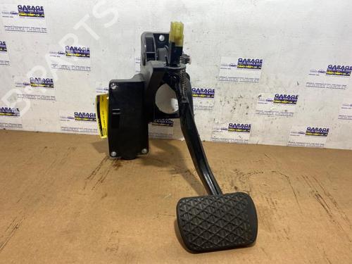 break-pedal-mercedes-benz-a-class-w169-2004-2005-2006-2007-2008-2009-2010-2011-2012-38846153 main image