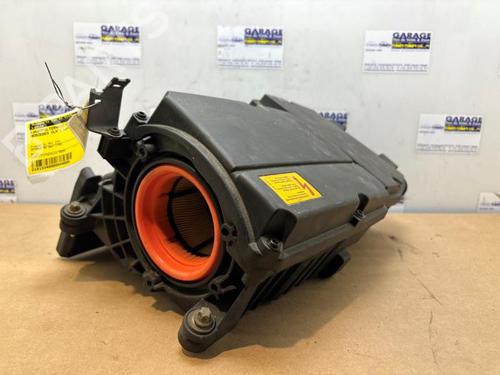 Used Air filter box Air filter box 38843923 38843923