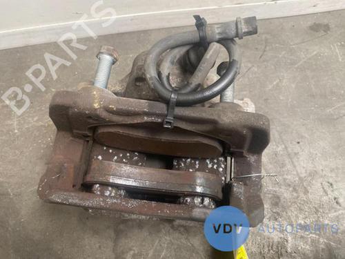 Used Left front brake caliper MERCEDES-BENZ B-CLASS Sports Tourer (W247) B 180 (247.084) (136 hp) 25951715