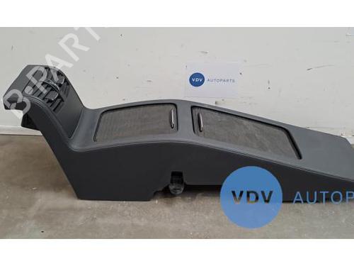 Middle console MERCEDES-BENZ CLS (C218) CLS 250 CDI / BlueTEC / d (218.303, 218.304) A2188100064 | A2186807707 | A2186807807