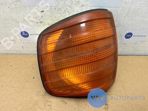 Used Left front indicator MERCEDES-BENZ S-CLASS (W126) 380 SE, SEL (126.032, 126.033) (218 hp) 25965262