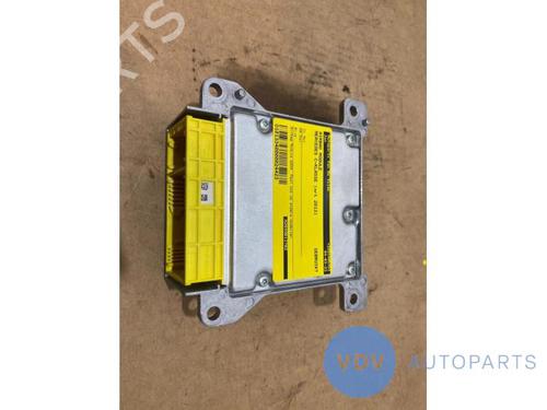 Used ECU airbags MERCEDES-BENZ C-CLASS (W204) C 180 CDI (204.000) (120 hp) 25946229