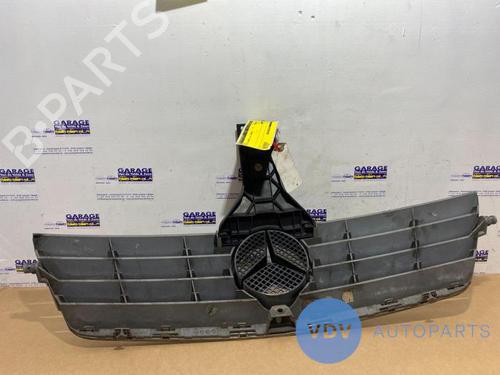 Grille MERCEDES-BENZ C-CLASS (W203) C 200 CDI (203.004) | BP25951723C40 