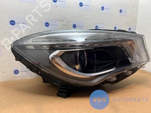 Right headlight MERCEDES-BENZ CLA Coupe (C117) CLA 220 CDI / d (117.303) | BP29495081C29 