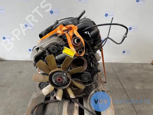 Motor für MERCEDES-BENZ 124 Saloon (W124) 280 E (124.028) (197 hp) 25964287