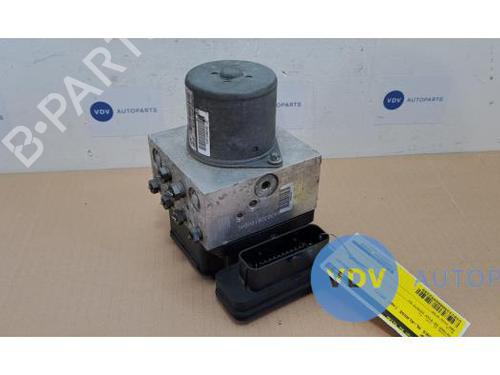 Used ABS pump MERCEDES-BENZ M-CLASS (W166) ML 250 CDI / BlueTEC 4-matic (166.004, 166.003) (204 hp) 25961165
