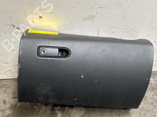 Used Glove box Glove box 39540333 39540333