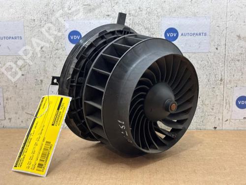 Used Heater blower motor Heater blower motor MERCEDES-BENZ GLC (X253) 220 d 4-matic (253.905, 253.903) (170 hp) 38832355 38832355