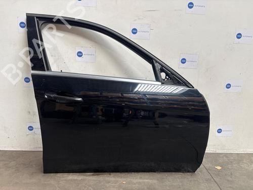 Used Right front door Right front door MERCEDES-BENZ E-CLASS (W212) E 200 (212.034) (184 hp) 38829961 38829961