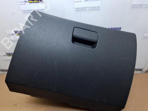 glove-box-mercedes-benz-cla-coupe-c117-2013-2014-2015-2016-2017-2018-2019-38843068 main image