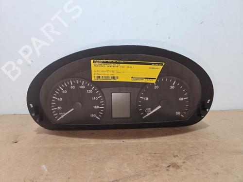 Used Instrument cluster Instrument cluster MERCEDES-BENZ SPRINTER 5-t Van (B906) 513 CDI (906.653, 906.655, 906.657) (129 hp) 38825852 38825852