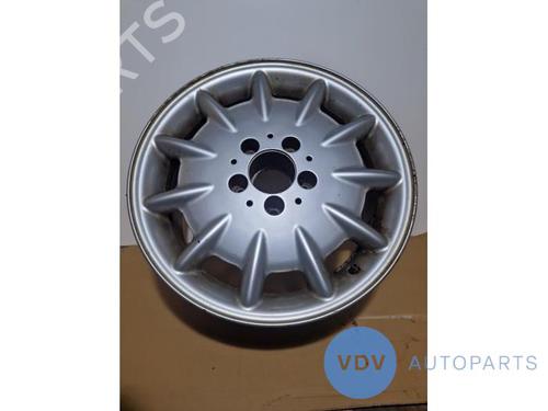 Used Rim MERCEDES-BENZ E-CLASS (W210) E 220 CDI (210.006) (143 hp) 25971493