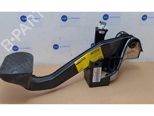 Used Break pedal Break pedal 38840819 38840819