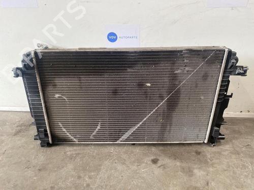 Used Water radiator Water radiator MERCEDES-BENZ SPRINTER 3,5-t Van (B906) 316 CDI (906.631, 906.633, 906.635, 906.637) (163 hp) 38841906 38841906