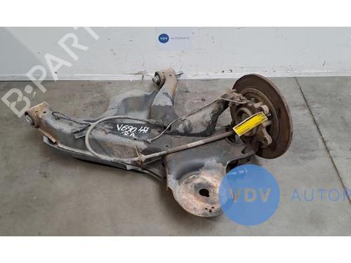 Used Right rear steering knuckle MERCEDES-BENZ VITO Van (W447) 111 CDI (447.601, 447.603, 447.605) (114 hp) 25962287