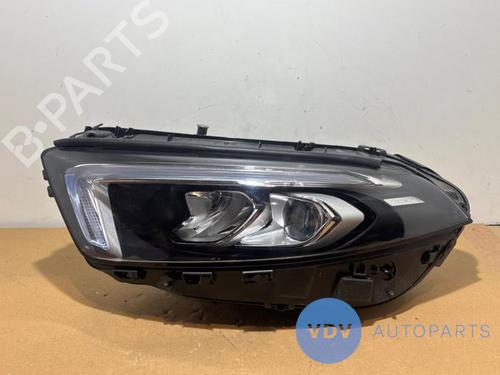 Used Left headlight MERCEDES-BENZ A-CLASS Saloon (V177) A 250 e (177.186) (218 hp) 29127055