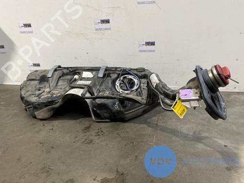 Used Fuel tank MERCEDES-BENZ C-CLASS (W205) C 180 BlueTEC / d (205.036) (116 hp) 25957148