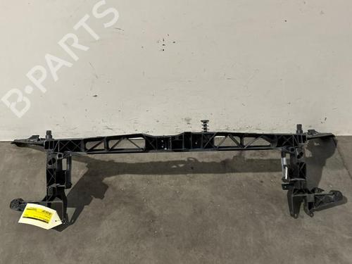 front-slam-panel-mercedes-benz-glb-x247-2019-38816430 main image