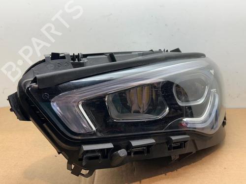 Venstre forlygte Venstre forlygte MERCEDES-BENZ CLA Shooting Brake (X118) CLA 200 d (118.612) (150 hp) 38818304 38818304