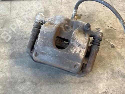 Right front brake caliper MERCEDES-BENZ X-CLASS (470) X 250 d 4-matic (470.231) | BP38829105M104 - Image 2