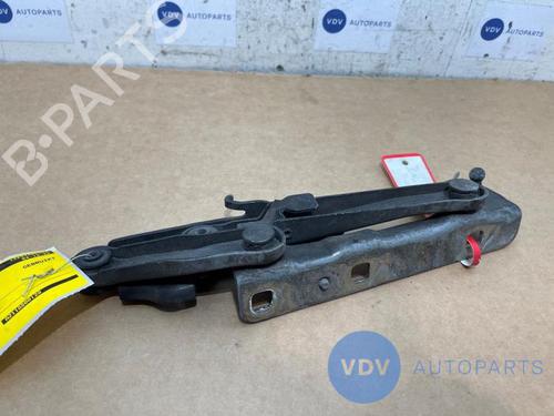 Used Hinge/Door check strap MERCEDES-BENZ E-CLASS (W211) E 320 CDI (211.022) (224 hp) 25968260