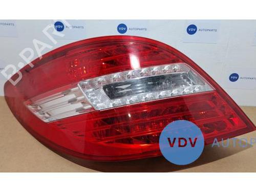 Used Left taillight MERCEDES-BENZ R-CLASS (W251, V251) R 350 CDI 4-matic (251.023, 251.123) (265 hp) 25942295