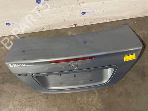 tailgate-mercedes-benz-c-class-w203-2000-2001-2002-2003-2004-2005-2006-2007-38833830 main image
