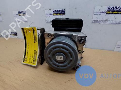 Used ABS pump MERCEDES-BENZ C-CLASS (W205) C 180 (205.040, 205.140) (156 hp) 25957274
