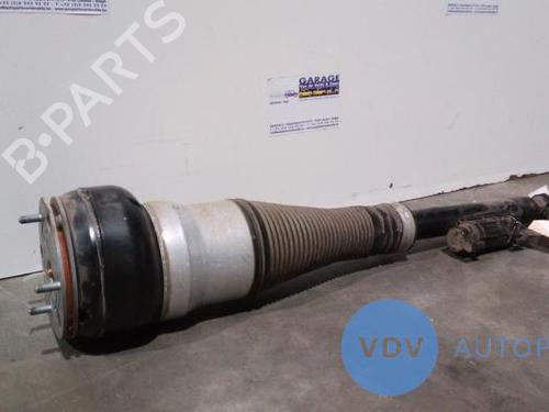 Used Right rear shock absorber MERCEDES-BENZ S-CLASS (W222, V222, X222) S 400 d 4-matic (222.035, 222.135) (340 hp) 25941102